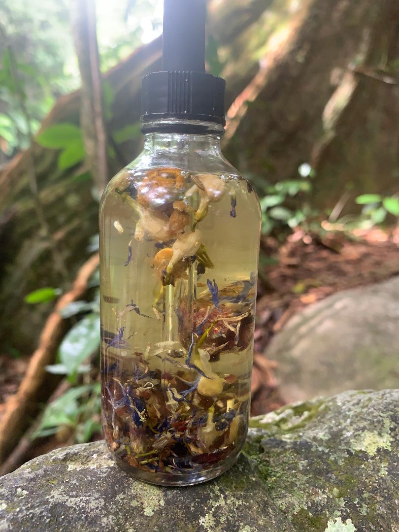 Herbal Men's Body Oil