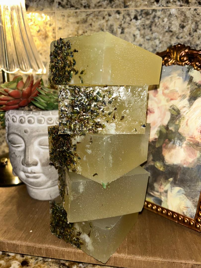 🌿 Sea Moss • Lavender • Shea Butter • Tea Tree Soap
